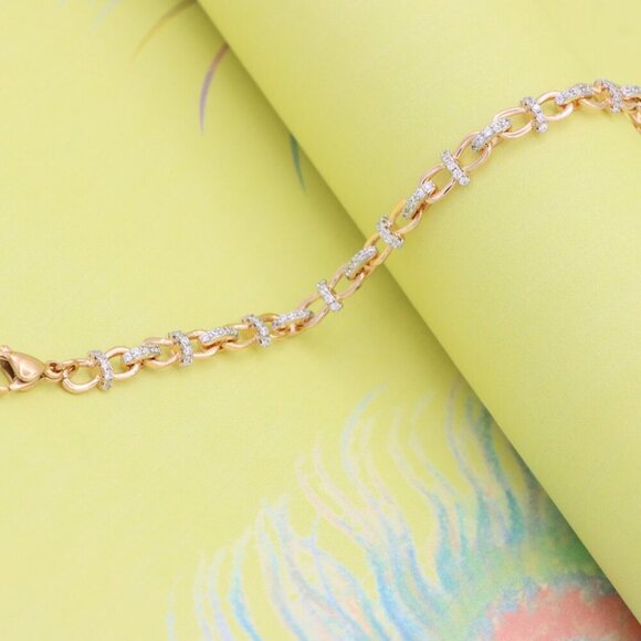 "Elegant Rose Gold Bracelet with Sparkling Link Detailing, XPBL0839 - Picture 6 of 12